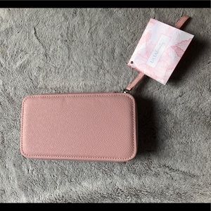 ULTA Hard Shell Make Up Bag - Blush Pink